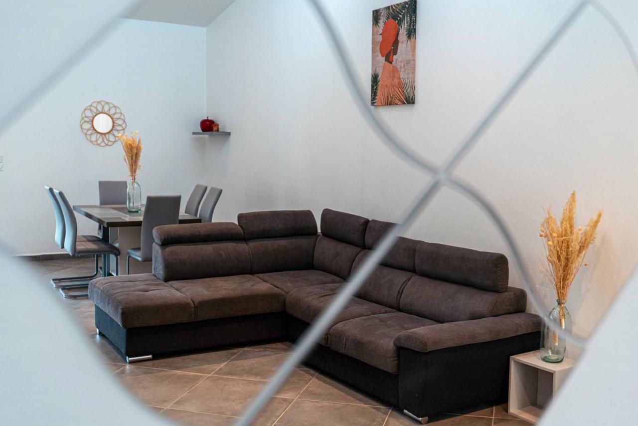 Promo ! Charmant Havre De Paix Ventile En Campagne Le Gosier  Exterior photo